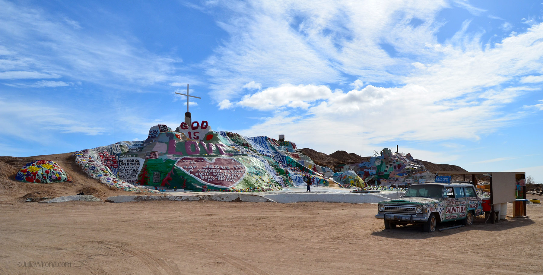 Salvation on sand mountain essays